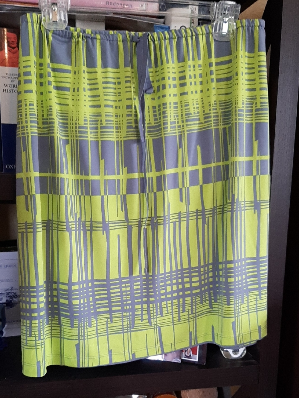Simply Vera  Lime and Gray Print Skirt XL